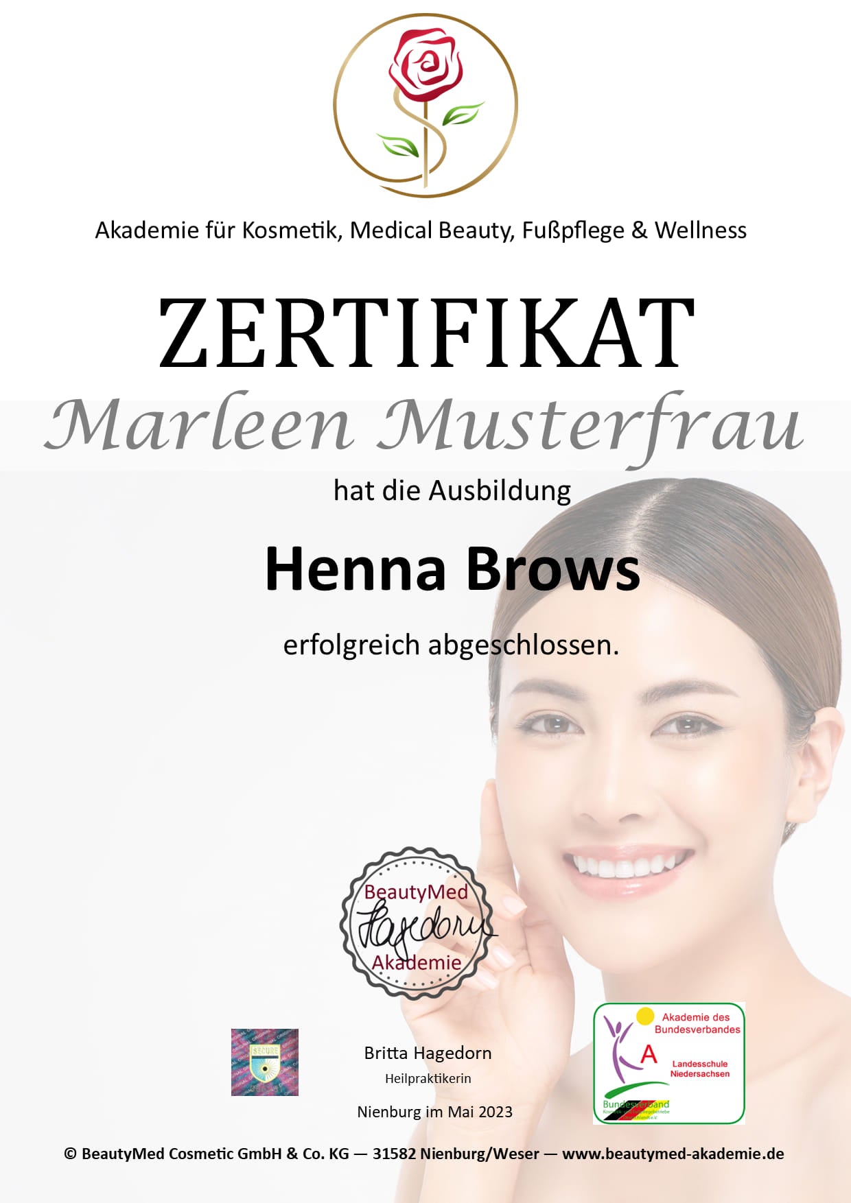Präsenz-Ausbildung zur Kosmetikerin "GOLD"