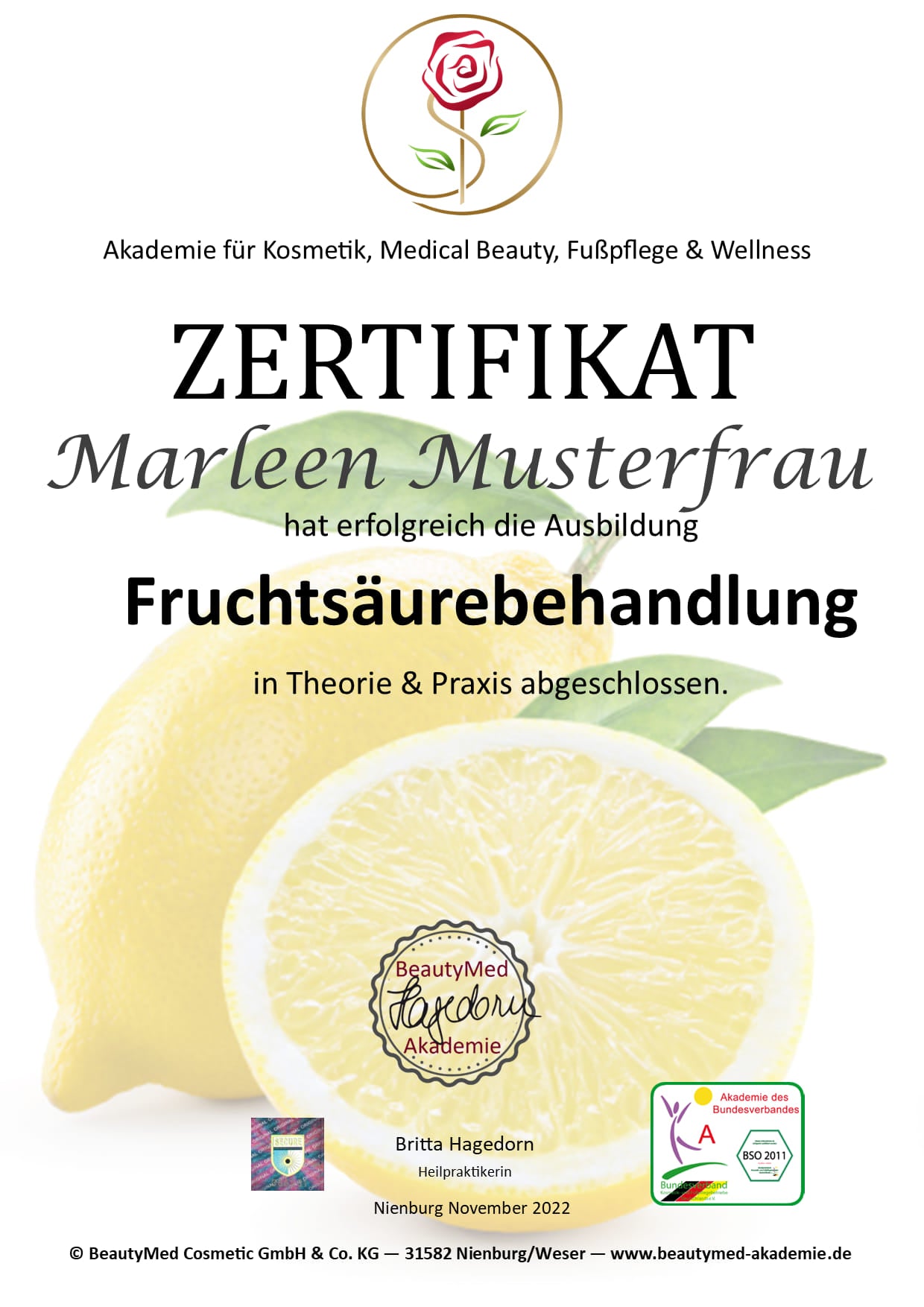 Kombi-Ausbildung: Präsenz-Ausbildung zur Kosmetikerin PLATIN & Ausbildung zur Fußpflegerin GOLD