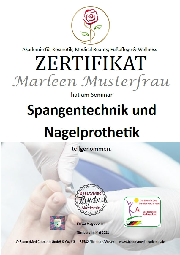 Kombi-Ausbildung: Präsenz-Ausbildung zur Kosmetikerin PLATIN & Ausbildung zur Fußpflegerin GOLD