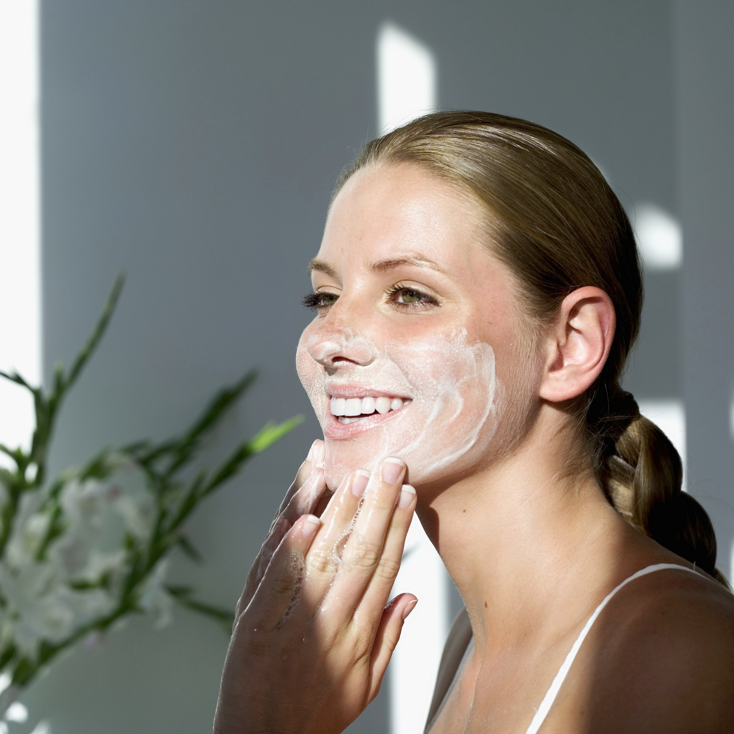 High Sensitive Cleansing Gel