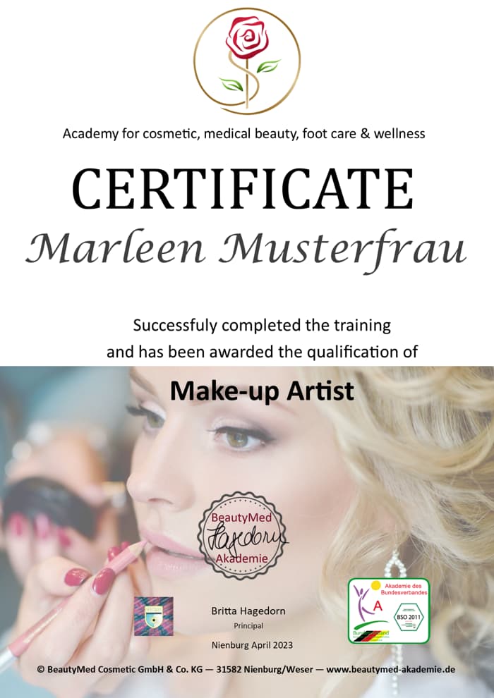 Online-Ausbildung zur "Visagistin & Make up Stylistin"