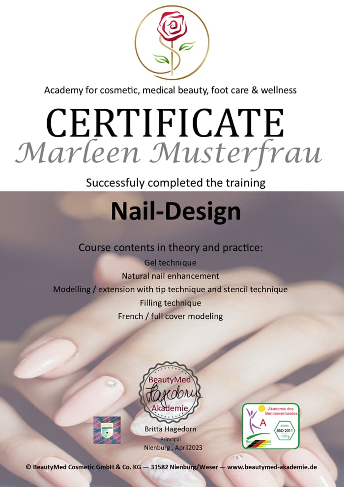 Online-Ausbildung "Nail-Design"